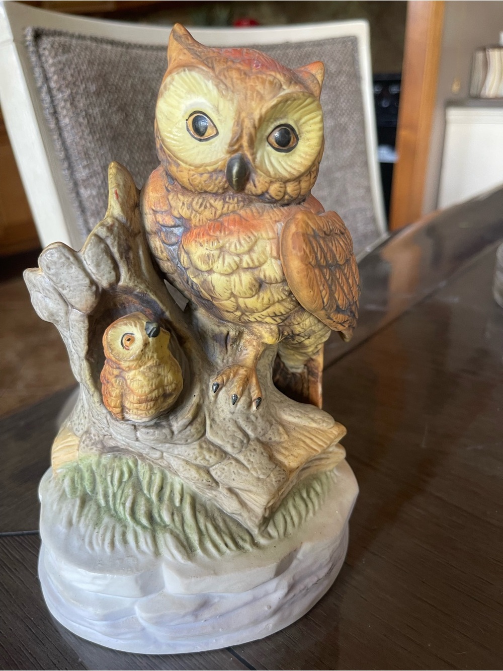 Hand-Painted Owl Sculpture — Brown and Cream Decorative Figurine